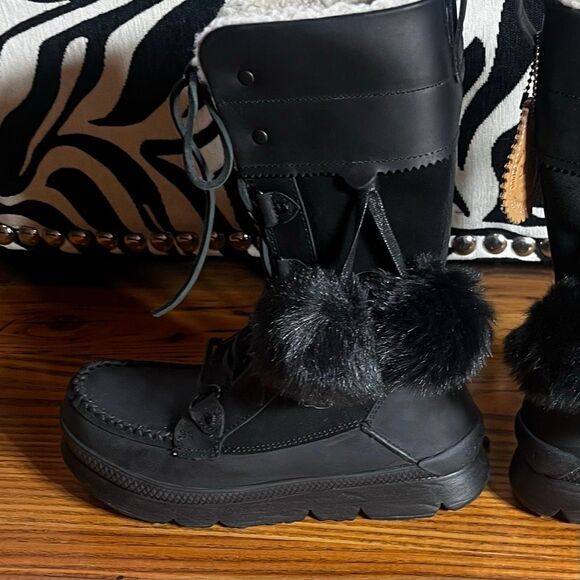 Manitoba Mukluks Woman Black Pacific Winter Boots Shearling  Lined Sz 7 NWOB - Picture 3 of 9